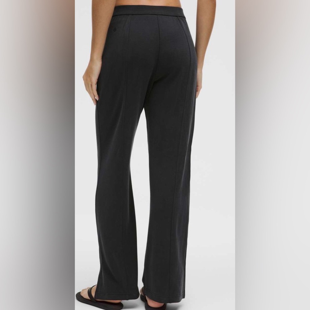 Lululemon Softstreme High-Rise Wide-Leg Pique Pant